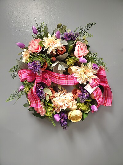 Pretty In Pink Wreath