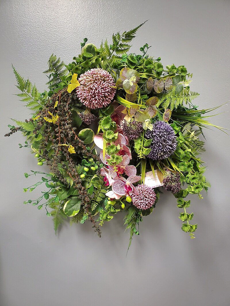 Wreath arranged by a florist in Lexington, KY Bella Blooms Florist